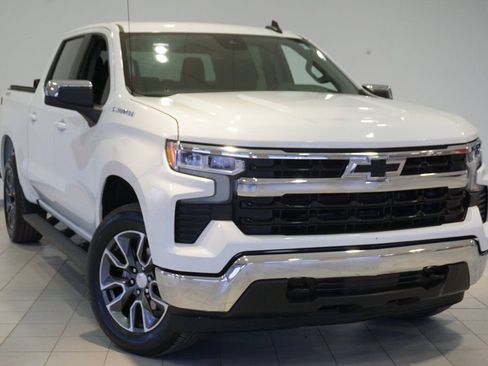 Certified 2024 Chevrolet Silverado 1500 LT image 4