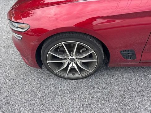 Used 2022 Genesis G70 2.0T w/ Prestige Package AWD/4WD image 9