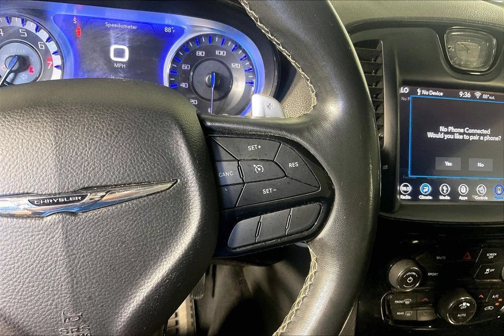 Used 2019 Chrysler 300 S AWD/4WD image 23