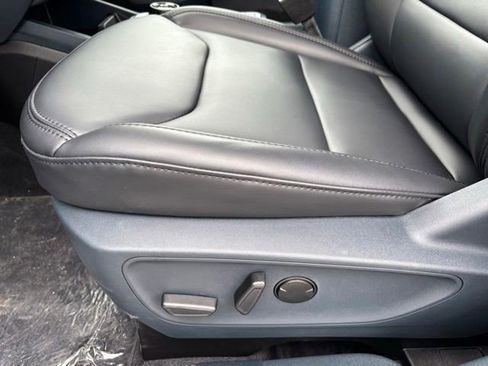 New 2026 Ford Maverick Lariat AWD/4WD image 13