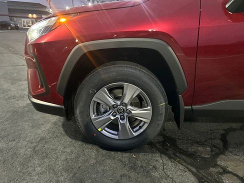 New 2025 Toyota RAV4 XLE image 28