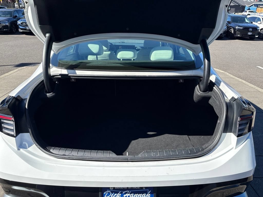 Used 2025 Hyundai Sonata SEL FWD image 8
