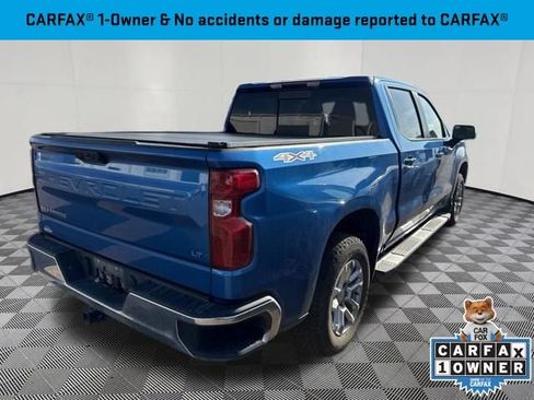 Used 2024 Chevrolet Silverado 1500 LT w/ Convenience Package II AWD/4WD image 2
