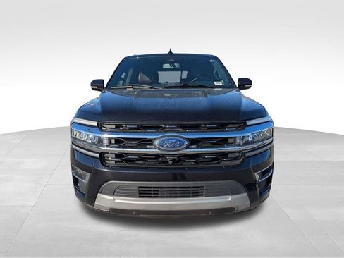 Used 2024 Ford Expedition Max Limited AWD/4WD image 8