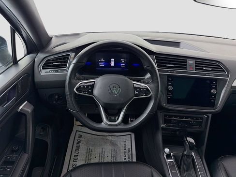 Used 2024 Volkswagen Tiguan SE R-Line AWD/4WD image 22
