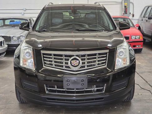 Used 2016 Cadillac SRX Luxury AWD/4WD image 3