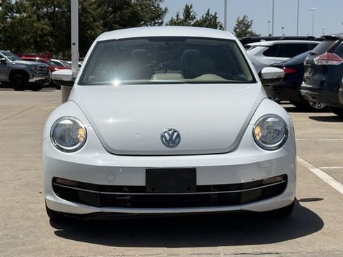 Used 2015 Volkswagen Beetle TDI FWD image 6