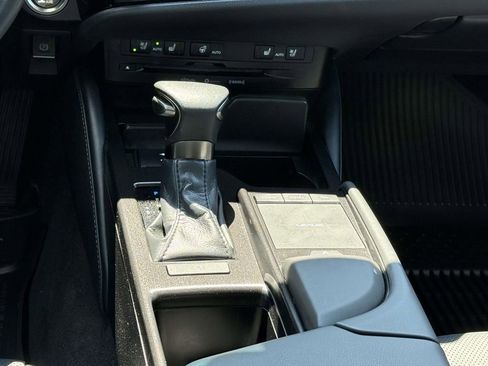 Used 2022 Lexus ES 350 Premium w/ Premium Package image 19