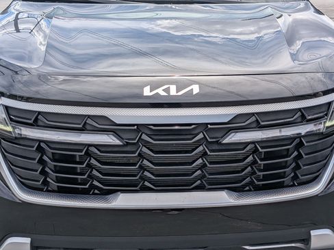 Used 2024 Kia Seltos EX AWD/4WD image 9