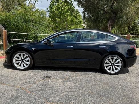 Used 2019 Tesla Model 3 Standard Range Plus RWD image 6