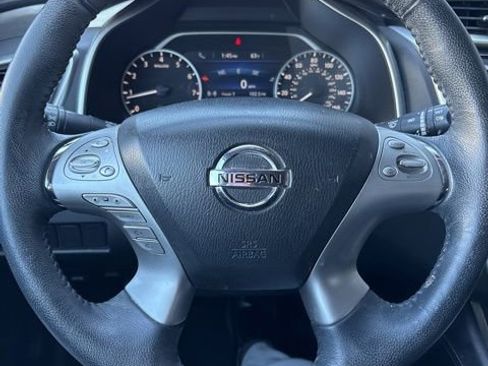Certified 2018 Nissan Murano SV image 8