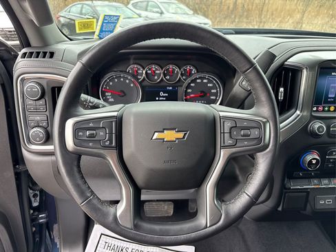 Used 2020 Chevrolet Silverado 1500 LT w/ All-Star Edition image 23