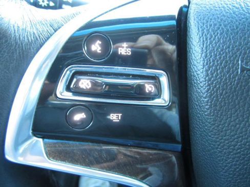 Used 2017 Cadillac XTS image 21