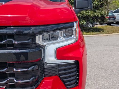 Used 2022 Chevrolet Silverado 1500 LT Trail Boss w/ Convenience Package II image 6