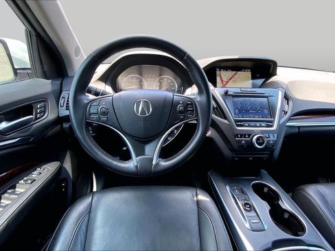 Used 2016 Acura MDX w/ Advance & Entertainment Pac FWD image 6