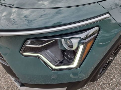 New 2026 Kia Niro EX image 5