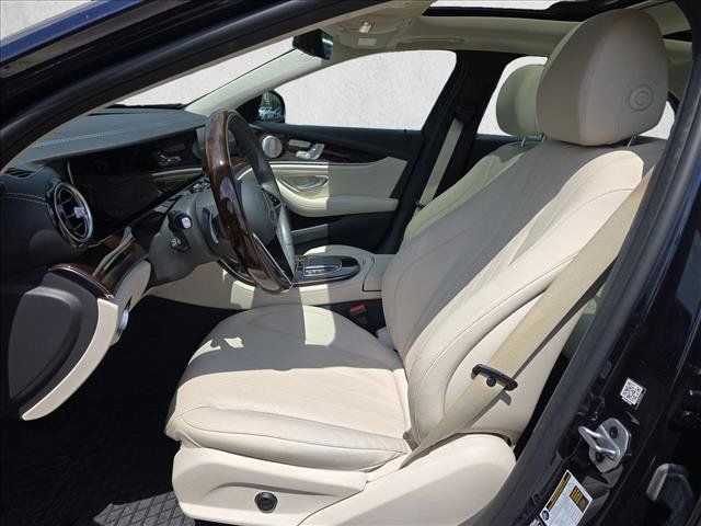Used 2022 Mercedes-Benz E 350 Sedan image 17