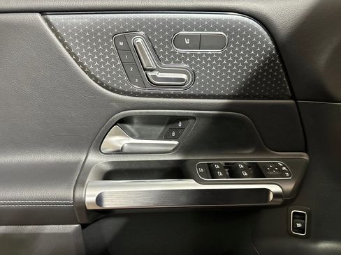 New 2026 Mercedes-Benz GLB 250 250 image 13
