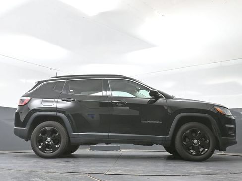 Used 2020 Jeep Compass Latitude AWD/4WD image 55