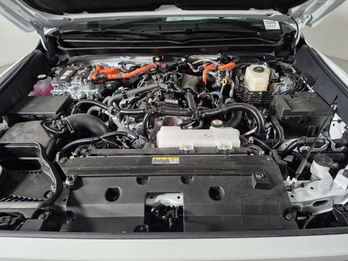 New 2025 Toyota Tacoma TRD Off-Road image 12