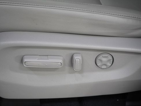 Used 2022 Honda Odyssey EX-L image 25