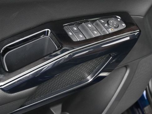 New 2026 Nissan Pathfinder Platinum AWD/4WD image 17