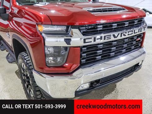 Used 2020 Chevrolet Silverado 2500 LT w/ Texas Edition image 35