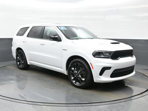 Used 2022 Dodge Durango R/T w/ Blacktop Package image 8