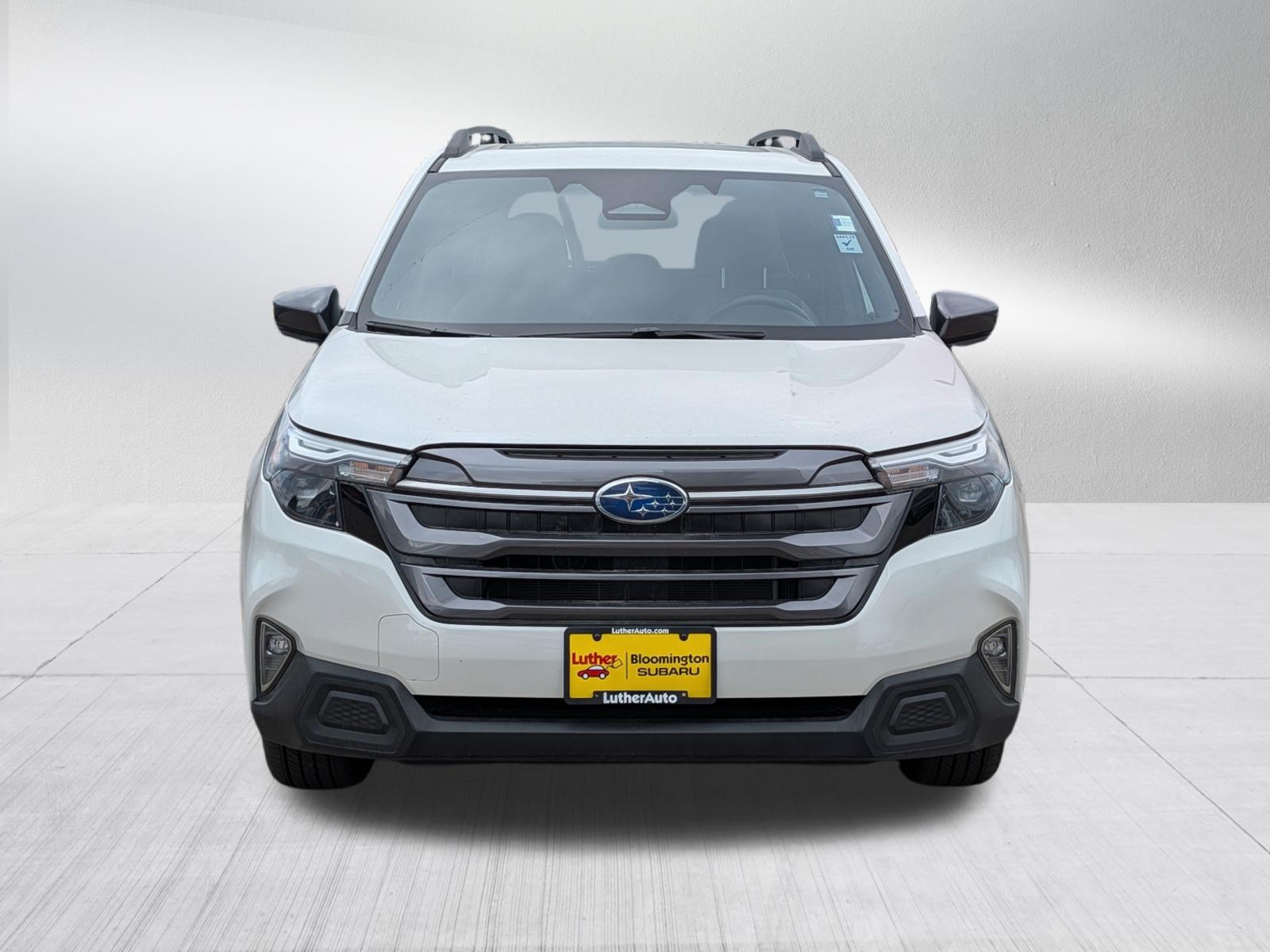 Certified 2025 Subaru Forester Premium AWD/4WD image 2