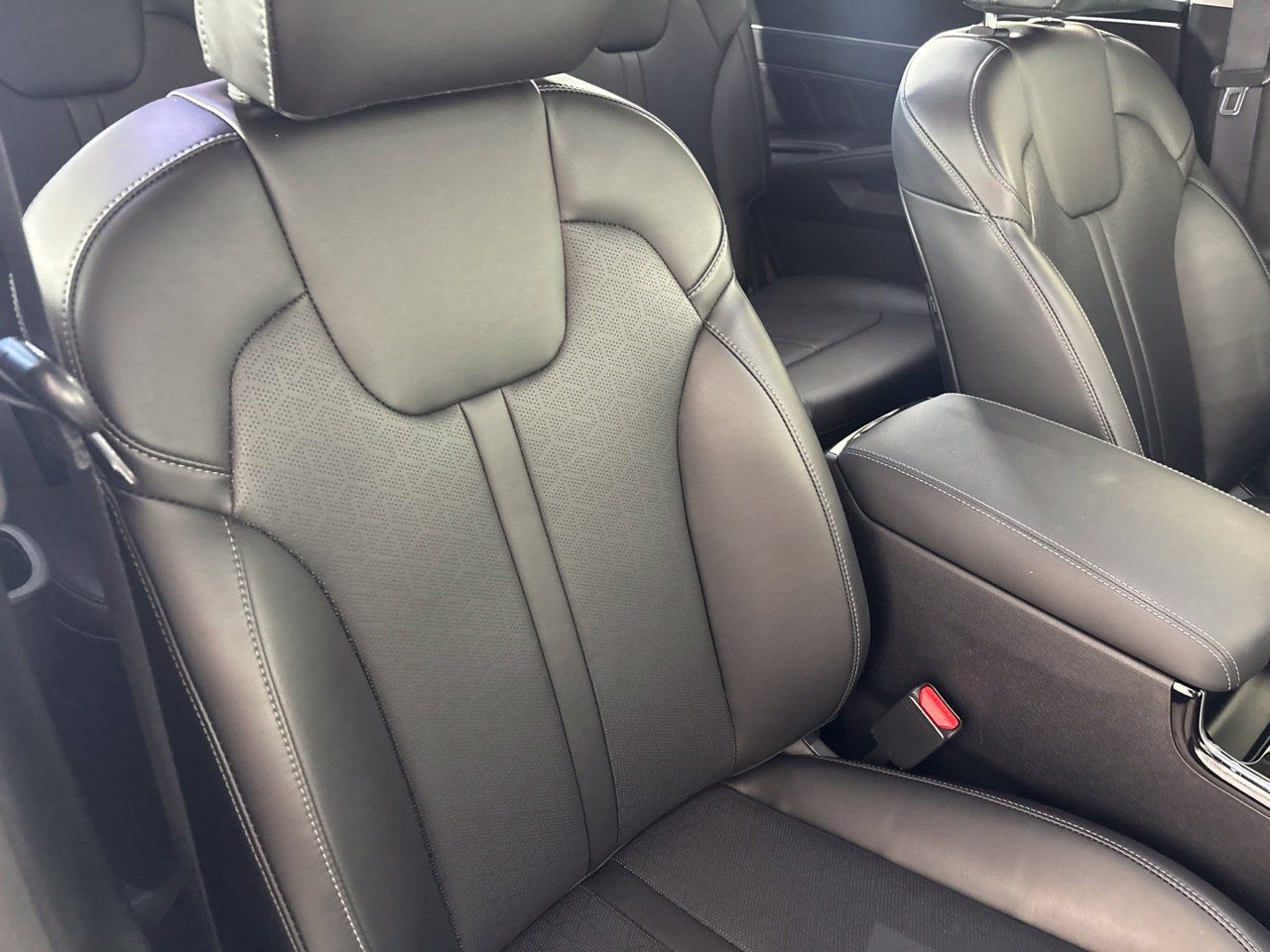 Used 2023 Kia Sorento SX FWD image 32