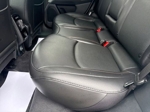 Certified 2022 Jeep Compass Limited image 29