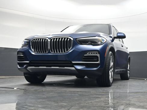 Used 2020 BMW X5 xDrive40i w/ Convenience Package AWD/4WD image 32