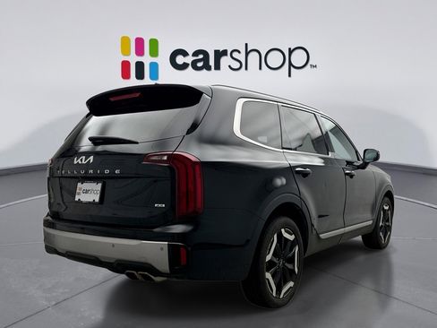 Used 2023 Kia Telluride S w/ S Sunroof Package image 5