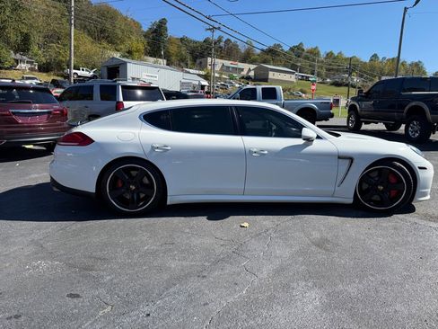 Used 2014 Porsche Panamera Turbo Executive w/ Sport Chrono Package image 95
