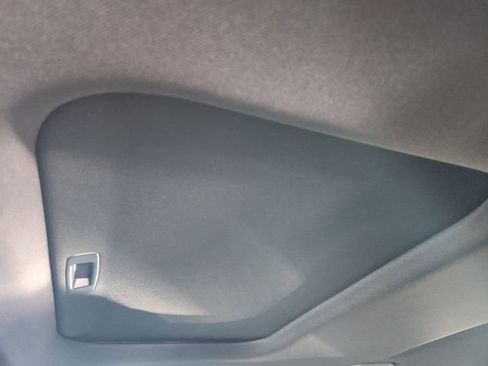 New 2025 Jeep Grand Cherokee L Altitude RWD image 17