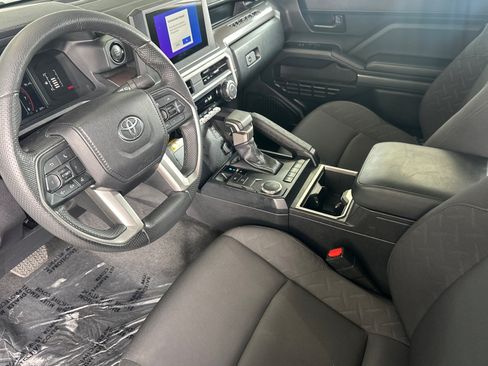 Certified 2024 Toyota Tacoma SR5 w/ SR5 Upgrade Package RWD image 9