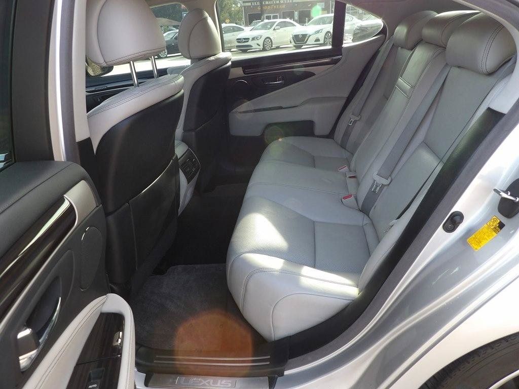 Used 2014 Lexus LS 460 w/ Comfort Package RWD image 69