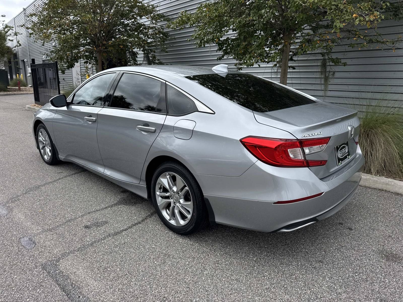 Used 2019 Honda Accord LX image 3