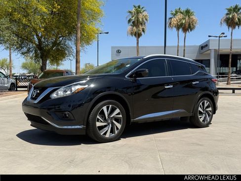 Used 2016 Nissan Murano Platinum w/ Platinum Technology Package FWD image 2