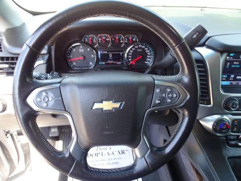 Used 2019 Chevrolet Tahoe LS AWD/4WD image 14