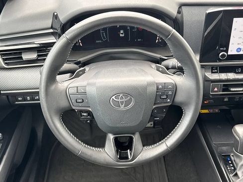 Certified 2025 Toyota Camry SE FWD image 23