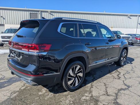 New 2026 Volkswagen Atlas SEL image 4