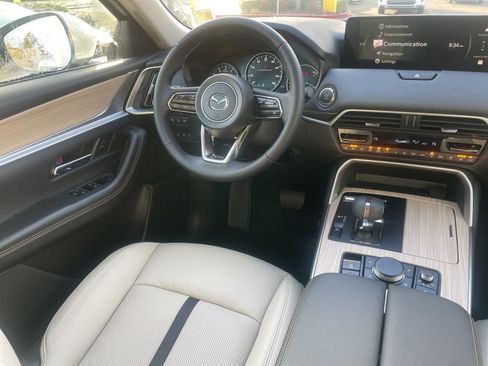 Used 2026 MAZDA CX-90 3.3 Turbo w/ Preferred Package AWD/4WD image 25