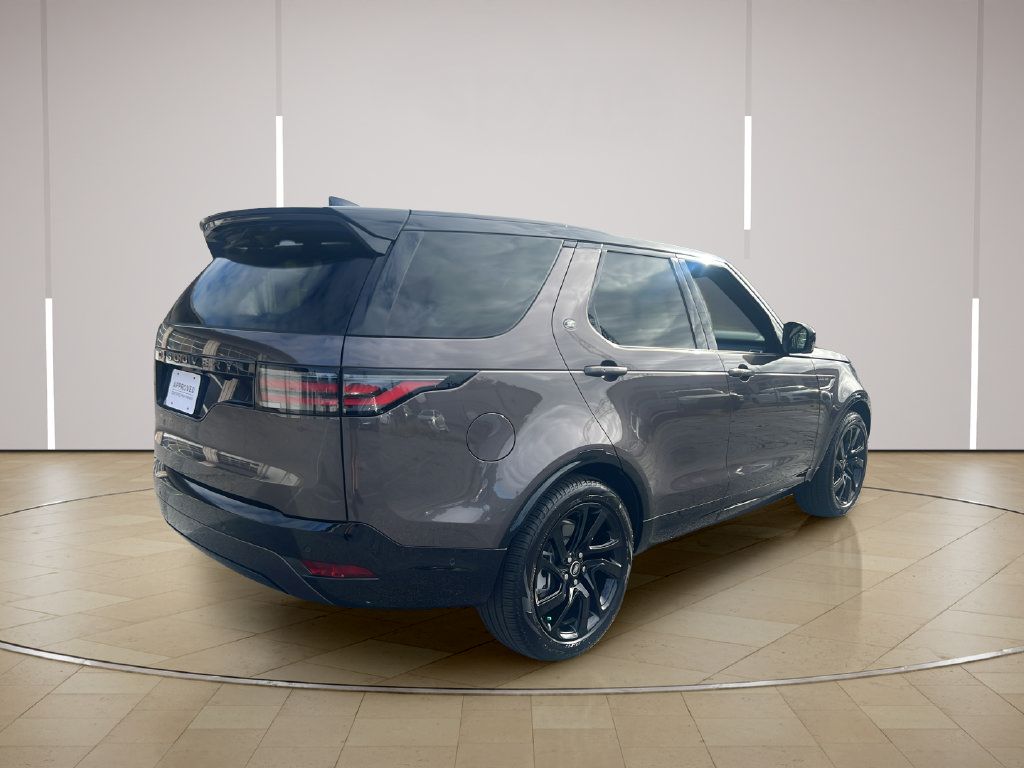 Used 2025 Land Rover Discovery Dynamic SE AWD/4WD image 7