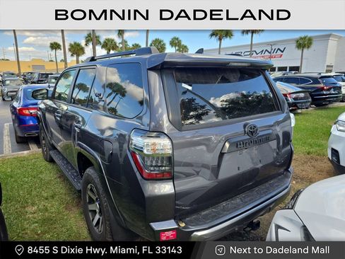 Used 2023 Toyota 4Runner TRD Off-Road Premium image 4