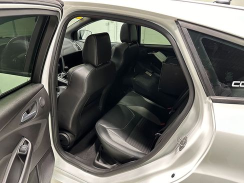 Used 2018 Ford Focus ST w/ Equipment Group 401A image 22