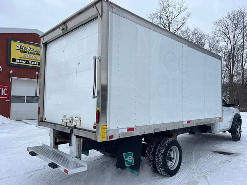 Used 2022 RAM 4500 Tradesman RWD image 11