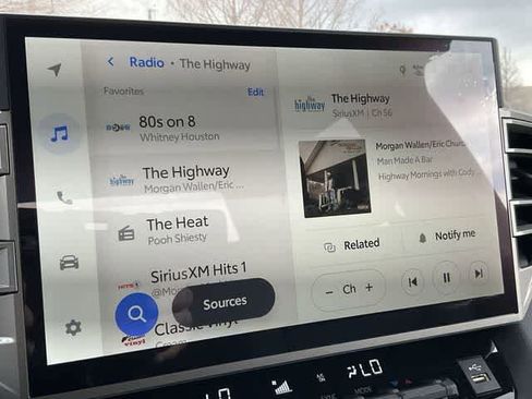 Used 2026 Toyota Tundra Limited w/ Power Package image 20