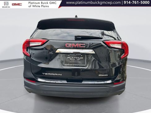 Used 2022 GMC Terrain SLE image 6