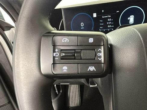 Certified 2025 Hyundai Santa Fe Calligraphy FWD image 15
